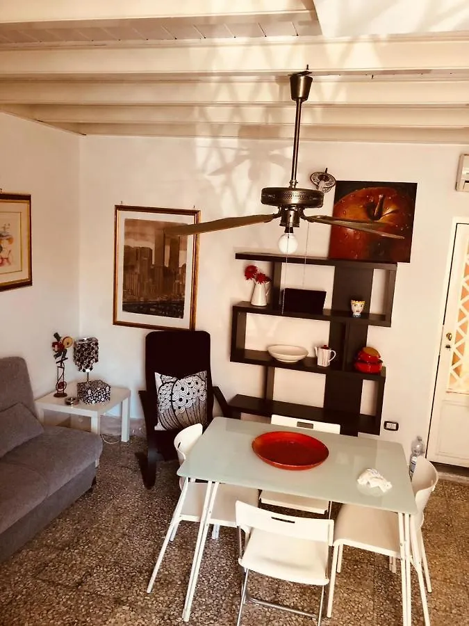 Dom wakacyjny Willa Casa D'Arte2 Katania